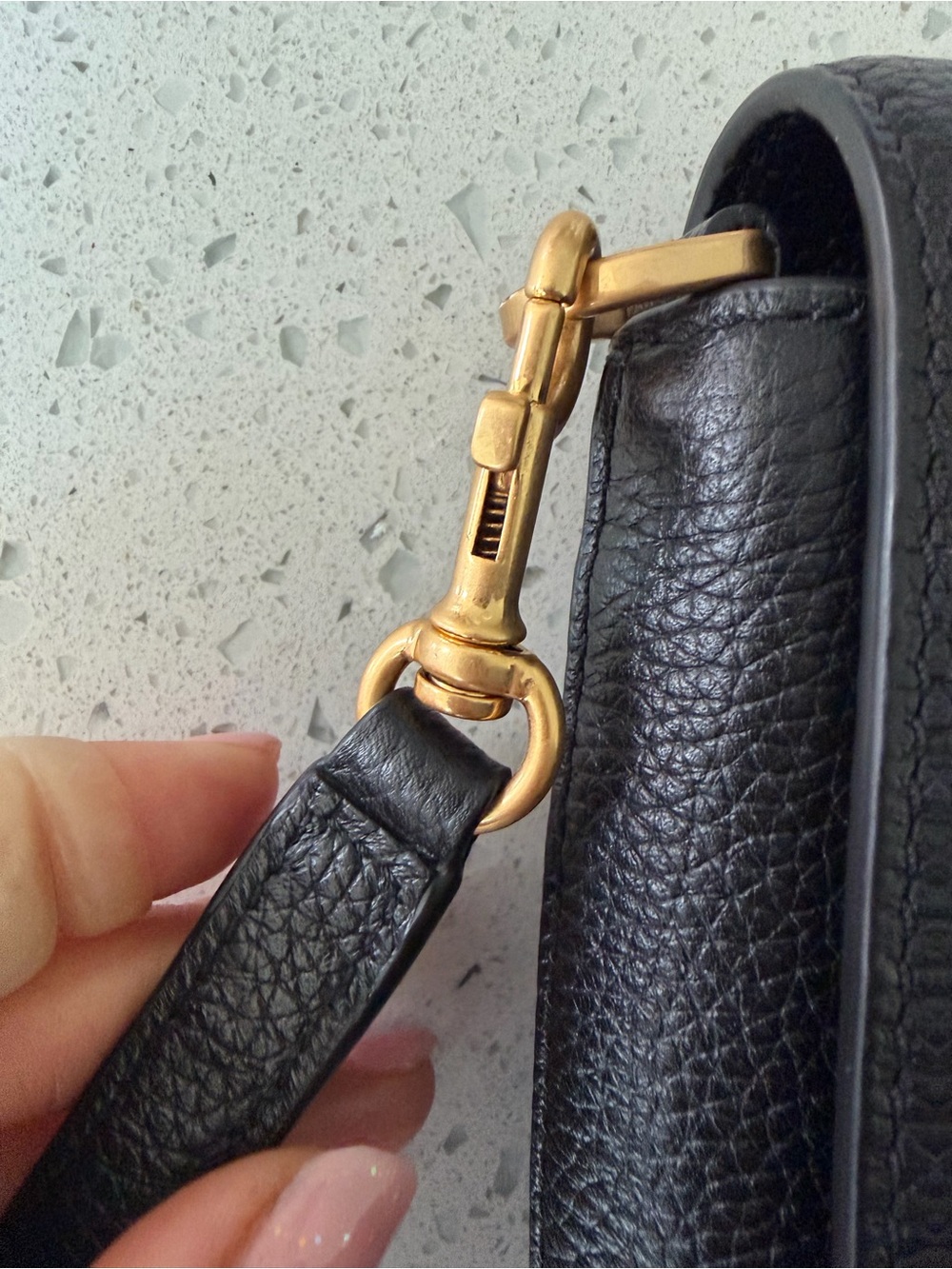 Tory Burch Black Pebbled Leather Crossbody Shoulder Bag with Gold Logo - Picture 8 of 9